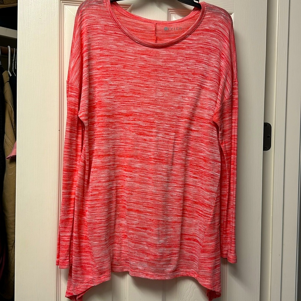 Stylus brand tunic top
